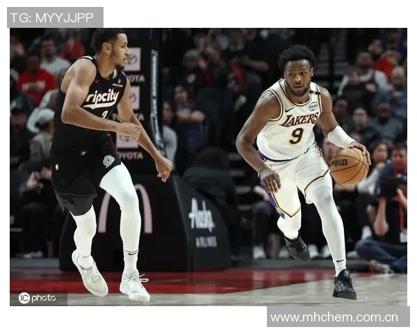 夸梅直言詹姆斯为何坚持让布朗尼进NBA建议其多看保罗的比赛学习技巧 夸梅直言詹姆斯为何坚持让布朗尼进NBA建议其多看保罗的比赛学习技巧