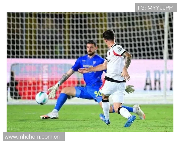 米体报道:中小俱乐部忧心欧冠影响意甲稳定性与发展前景 米体报道:中小俱乐部忧心欧冠影响意甲稳定性与发展前景