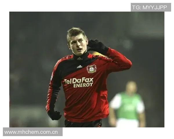 克罗斯预测拜仁将在明年春季提前锁定德甲冠军优势明显 克罗斯预测拜仁将在明年春季提前锁定德甲冠军优势明显