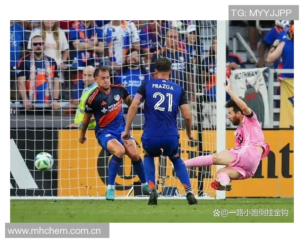 苏牙错失倒钩机会梅西越位挑射球队何时能进球