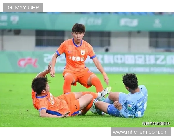 中国香港惊险逆转孟加拉国李小恒替补上演帽子戏法助球队夺冠 中国香港惊险逆转孟加拉国李小恒替补上演帽子戏法助球队夺冠