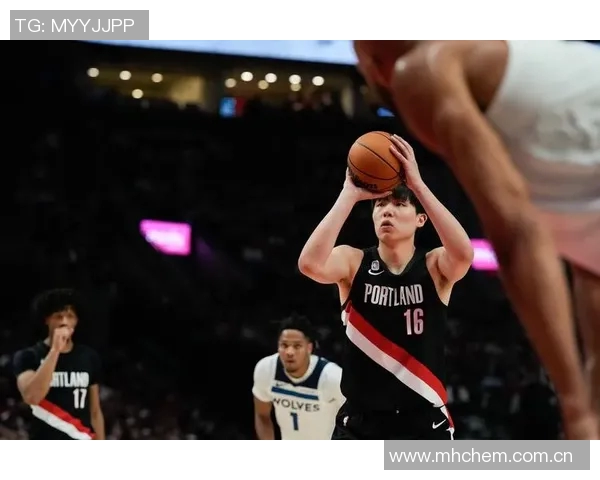 开拓者揭幕战对阵森林狼大名单公布杨瀚森在列四位中锋齐聚一堂 开拓者揭幕战对阵森林狼大名单公布杨瀚森在列四位中锋齐聚一堂