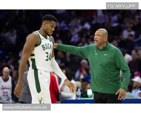 与字母哥同场竞技的感受特纳分享他的轻松体验与不同之处