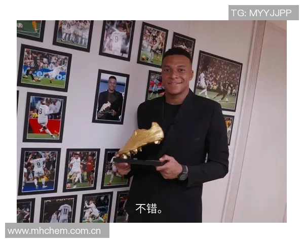 姆巴佩赞阿什拉夫社媒庆祝胜利引热议姆总点赞太牛了