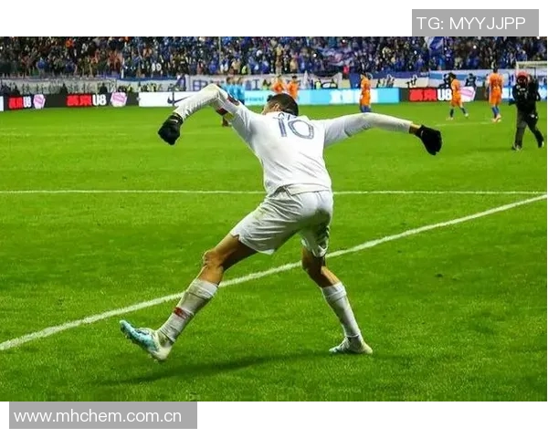 英超抢断榜揭晓帕利尼亚领衔米切尔紧随其后廷伯凯塞多争夺前四名 英超抢断榜揭晓帕利尼亚领衔米切尔紧随其后廷伯凯塞多争夺前四名