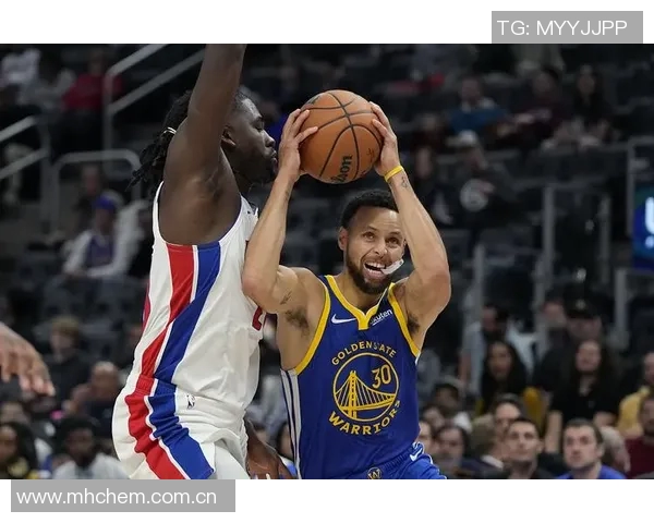 克莱末节狂砍17分再现神勇表现创个人新高自2023年勇士对活塞以来