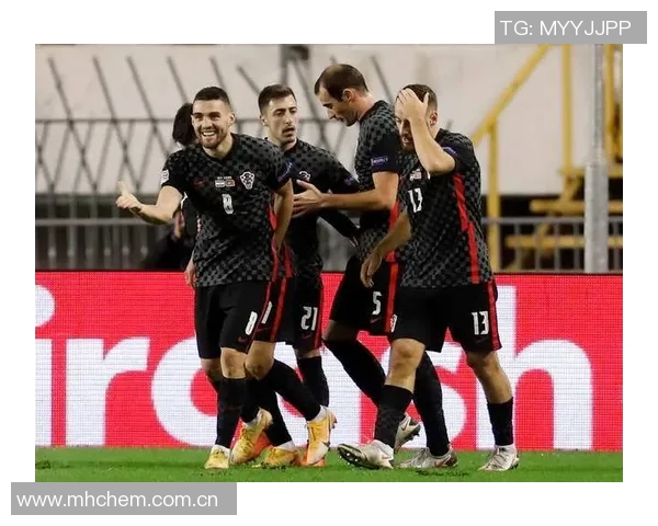 武汉三镇逆袭保级却难掩困境成为联赛搅局者的背后故事 武汉三镇逆袭保级却难掩困境成为联赛搅局者的背后故事