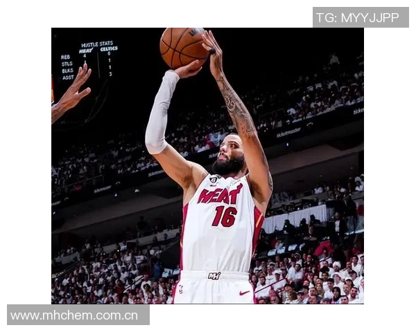 文森特强调里夫斯的重要性期待他在进攻端继续发挥个人风格 文森特强调里夫斯的重要性期待他在进攻端继续发挥个人风格