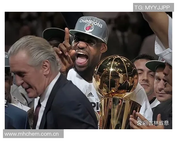 湖人继续追逐维金斯热火管理层对詹姆斯离队心存不甘