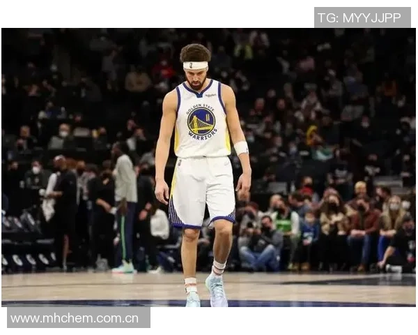 克莱状态回暖三分球表现出色11投5中贡献14分1篮板