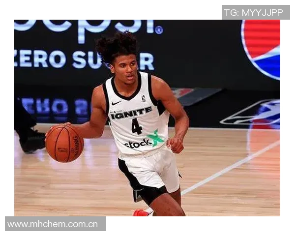 杰伦格林中国赛缺席两场比赛腿筋伤情再度加重令人担忧