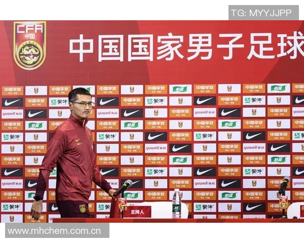 国足新任教练邵佳一团队已抵达肇庆全员将于四日集结备战