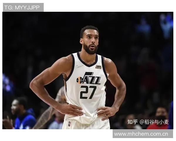 小米切尔全力支持亚库乔尼斯称赞德鲁史密斯打球风格沉稳可靠