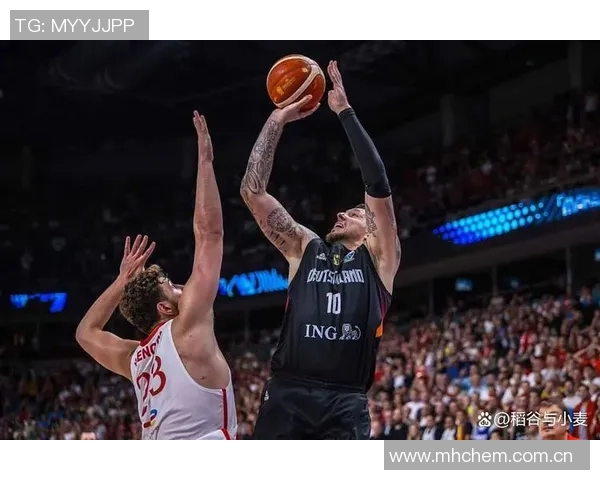 乔治表现平平三分命中率不佳却贡献15分4篮板6助攻球队仍需提升整体状态 乔治表现平平三分命中率不佳却贡献15分4篮板6助攻球队仍需提升整体状态